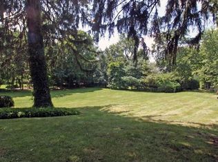 41 Crescent Pl, Short Hills, NJ 07078