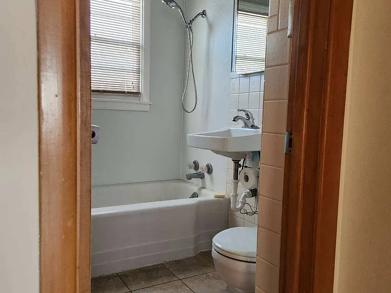 111 Norman Rd #A — Photo 9
