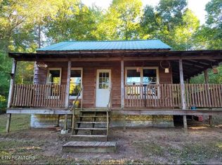 346 Scott Wyatt Rd, Deer Lodge, TN 37726