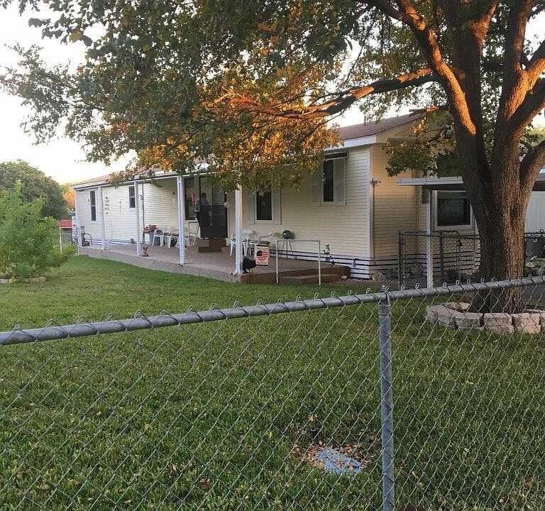 1st image of 8550 Northmont Dr