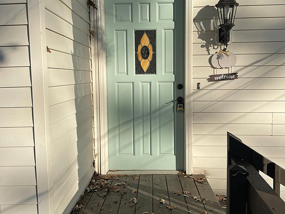 Front entrance. Welcome home.