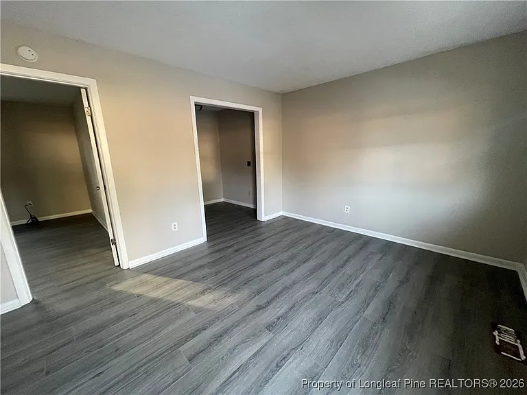 4953 Fieldcrest Dr #E — Photo 3
