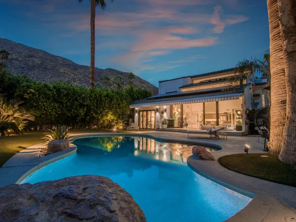 299 W Overlook Rd, Palm Springs, CA 92264