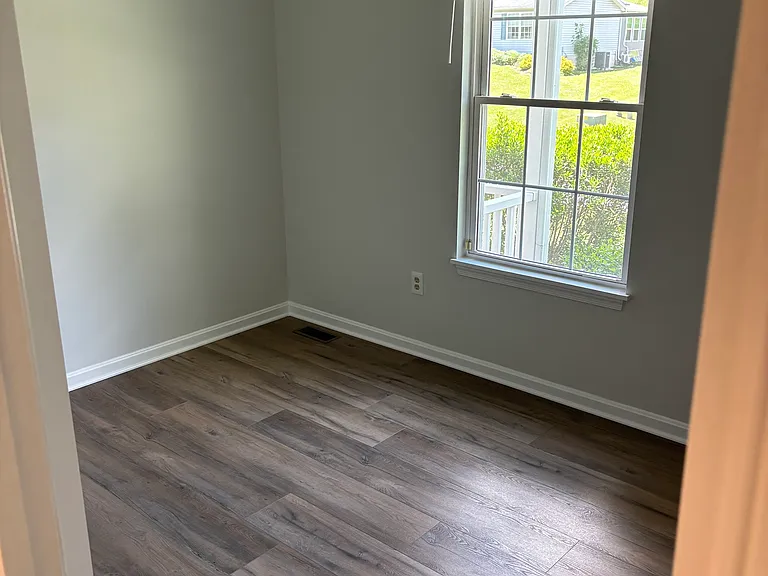 192 Marion Rd — Photo 9