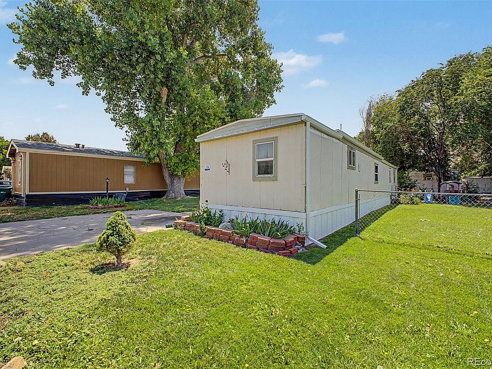 1st image of 2036 1st Avenue LOT 236
