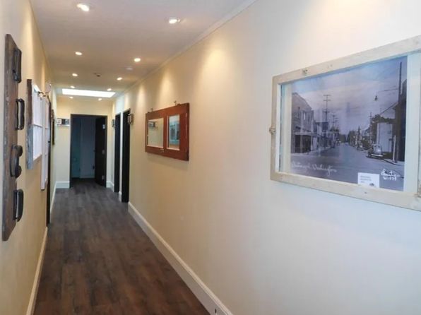 1801 Main St STE 201