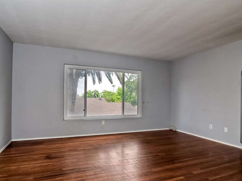 1st image of 1710 1/2 Oliver Ave