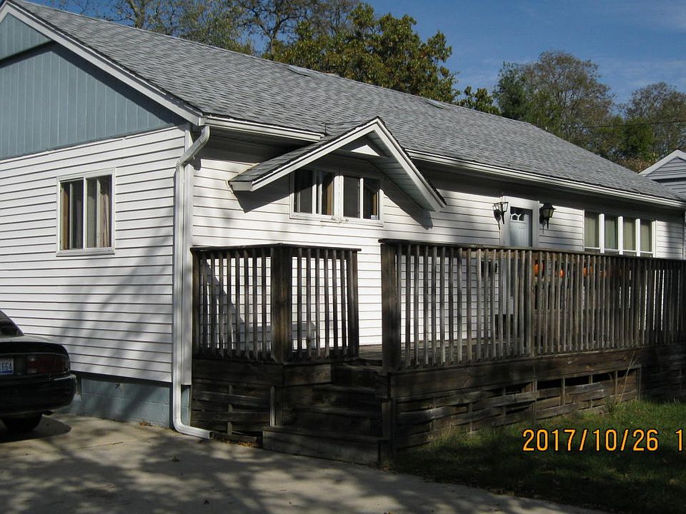 1st image of 15 Ashland Ave