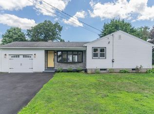 122 Jarvis Ave, Holyoke, MA 01040