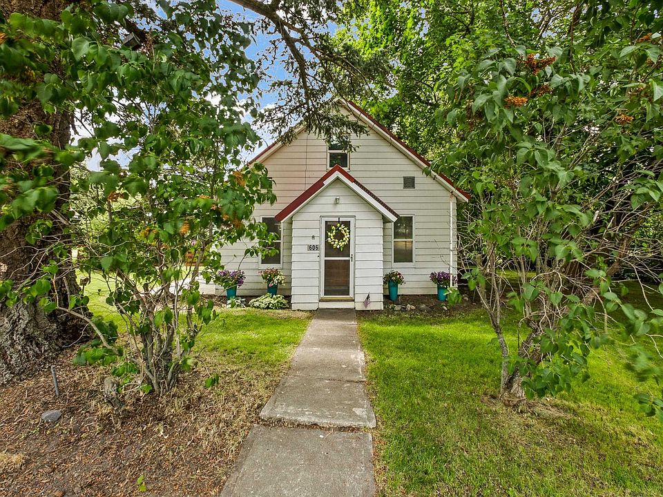 606 E Market St, Latah, WA 99018 Zillow
