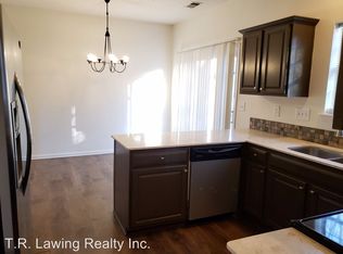 2812 Chalgrove Ln, Charlotte, NC 28216