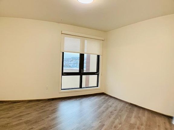4th image of 3535 Wawona St #434