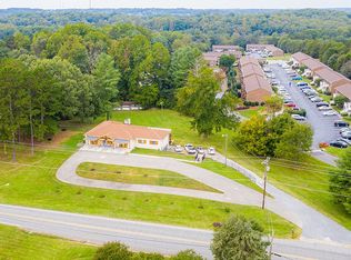 1398 Jonestown Rd, Winston Salem, NC 27103