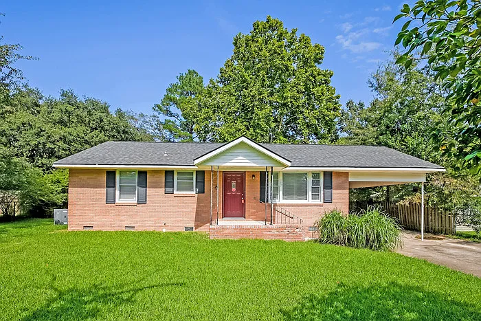 3 bed, 2.0 bath, 1729 sqft, $2,275 — Photo 1
