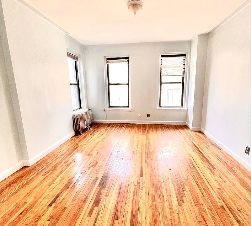 1st image of 401 E 83rd St #D5