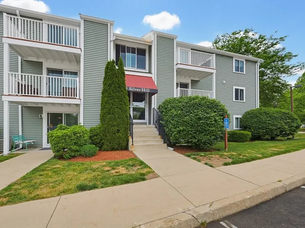 9 Silver Hill Ln APT 19, Natick, MA 01760