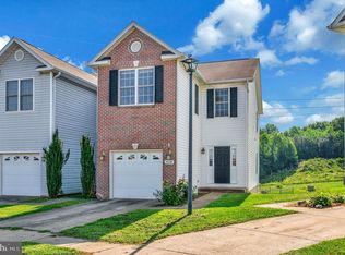 35102 Sara Ct, Locust Grove, VA 22508