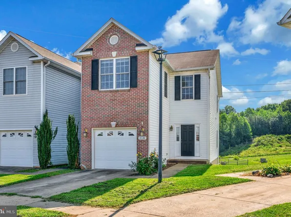 35102 Sara Ct, Locust Grove, VA 22508