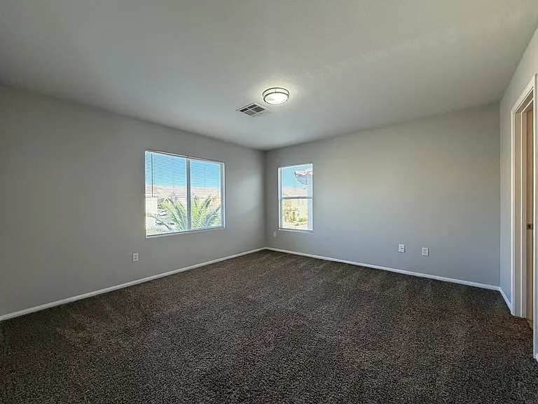148 Macoby Run St — Photo 15