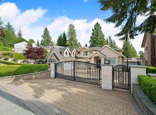 7638 Aubrey St, Burnaby, BC V5A 1K7