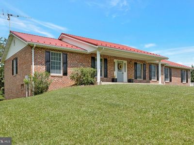 189 Jeanna Ln, Falling Waters, WV, 25419