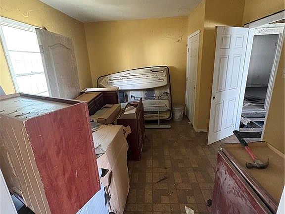 4th image of 5886 Old Gentilly Rd