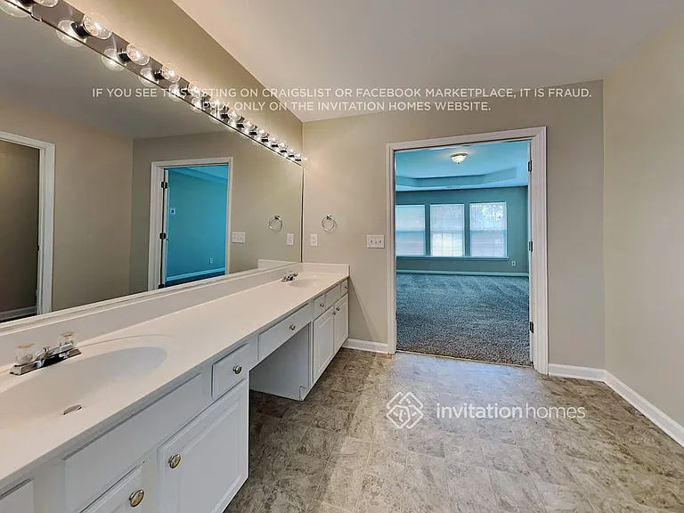 1460 Cantwell Ct — Photo 13