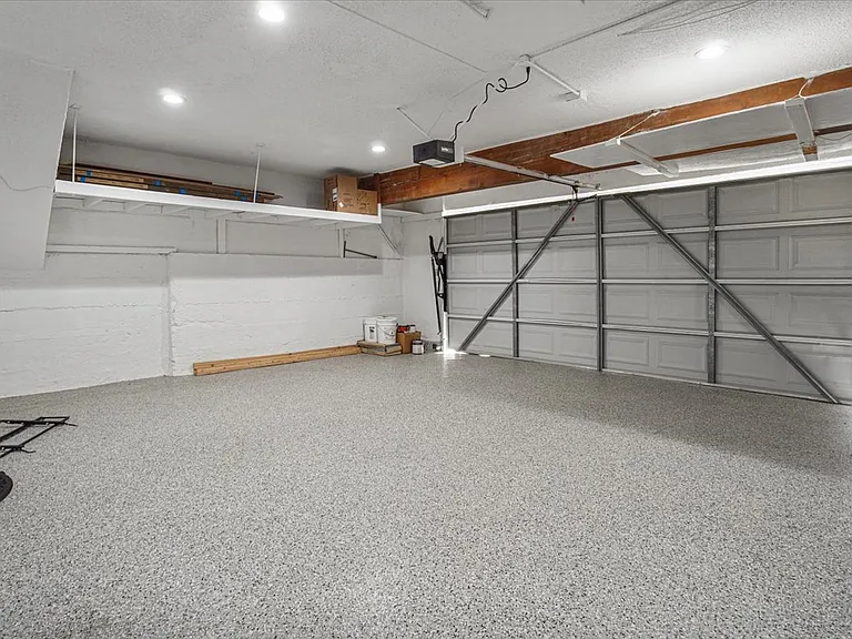 22903 De Kalb Dr — Photo 45