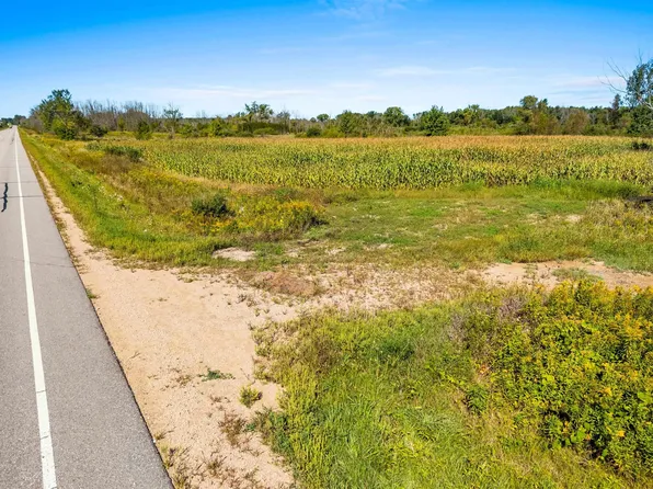 Highway 22, Bear Creek, WI 54922