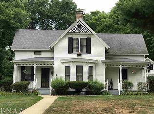 605 N School St, Normal, IL 61761