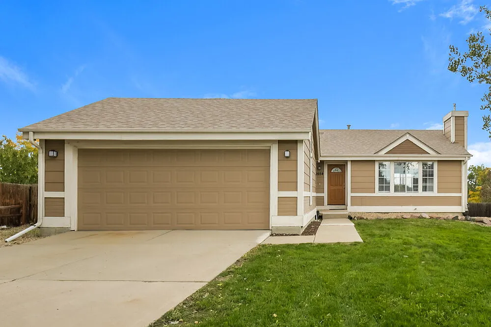 3 bed, 2.0 bath, 2004 sqft, $3,175 — Photo 1