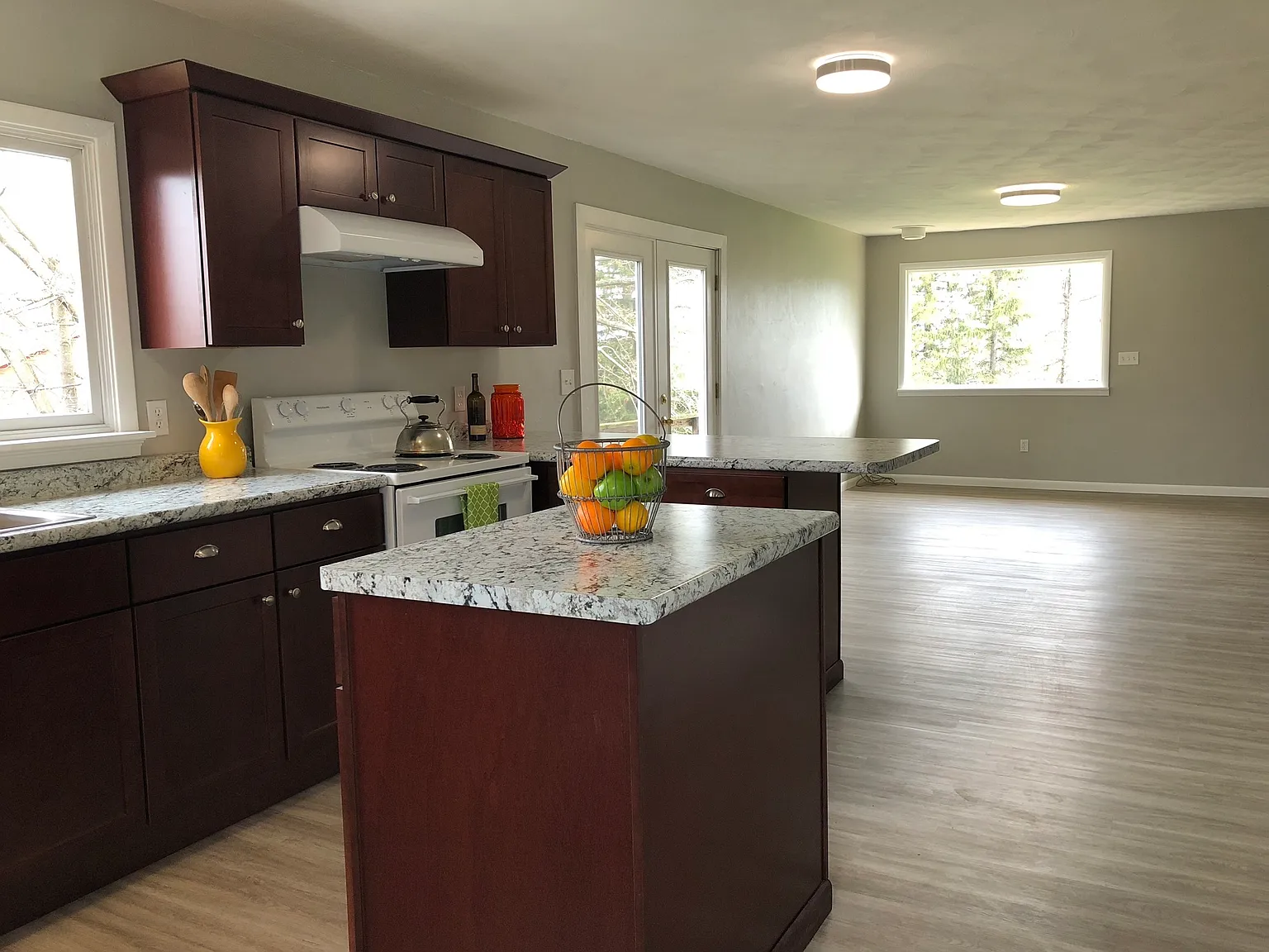 3 Bedroom House Near IC Campus — Photo 4