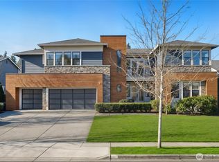 15903 98th Avenue NE, Bothell, WA 98011