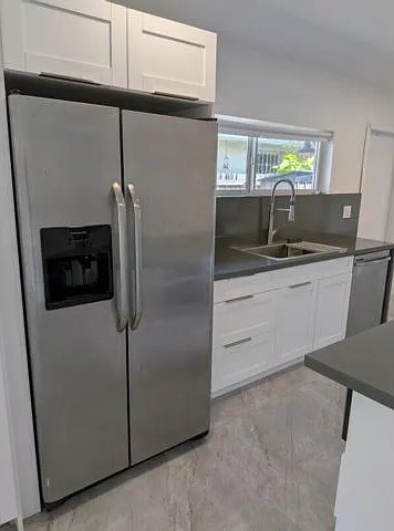 536 NW 43rd Ct — Photo 3