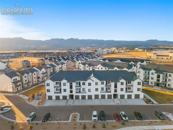 2232 Arikaree Hts #105, Colorado Springs, CO 80111