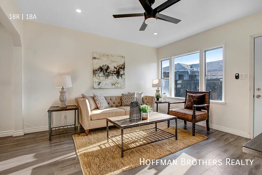 4010 W 130th St Hawthorne, CA 90250 — Photo 1