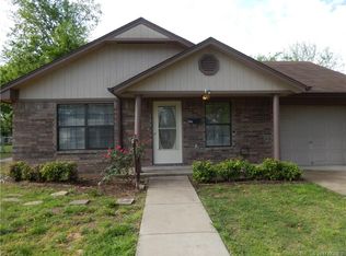 504 E 16th St, Okmulgee, OK 74447