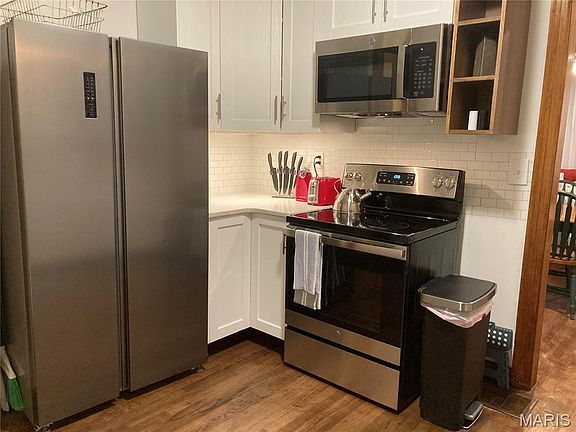 4th image of 816 S Baltimore St