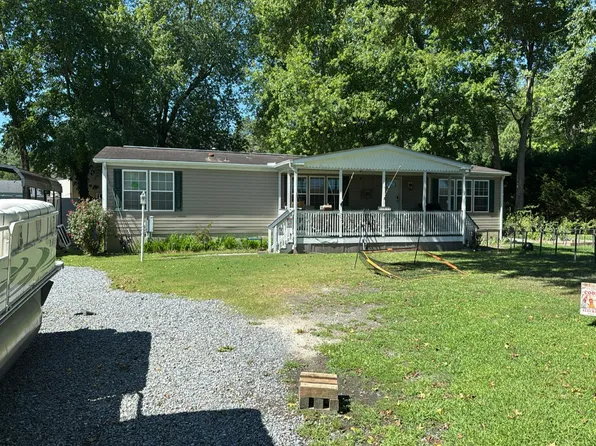 30937 Oakwood Rd, Ocean View, DE 19970