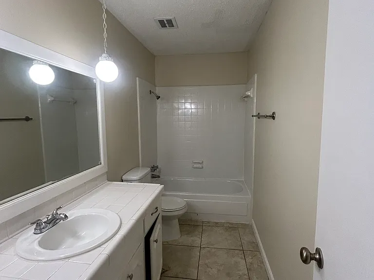 336 Foxboro Dr — Photo 14