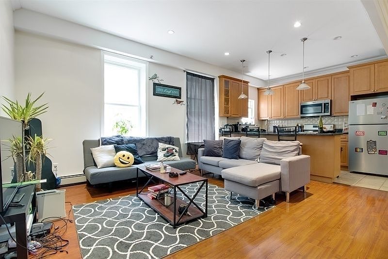 1st image of 24-14 31st St #1