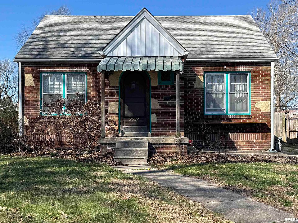 1st image of 2537 S 5th St