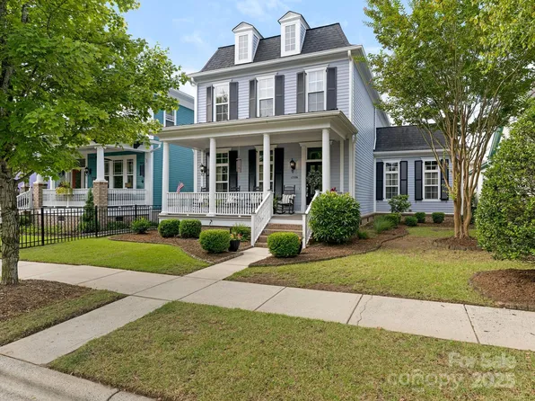 17106 Hedgerow Park Rd, Charlotte, NC 28277