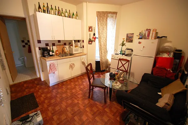 Rented by Bold New York | media 16