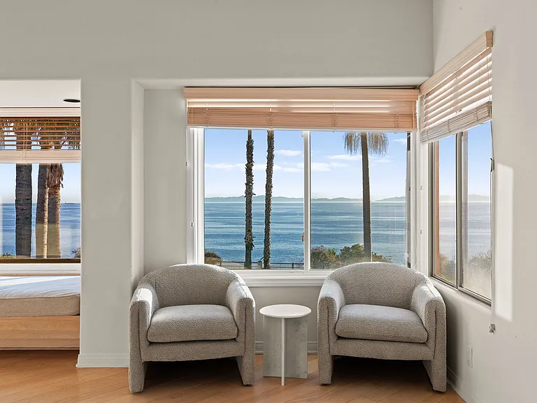 6410 Sea Cove Dr — Photo 44
