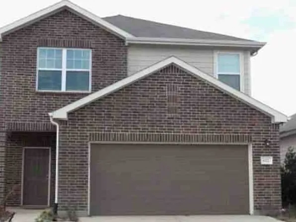 622 Edge Lake Ct, Montgomery, TX 77316