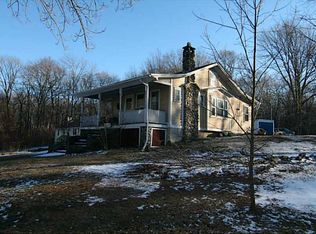 57 Foster Center Rd, Foster, RI 02825