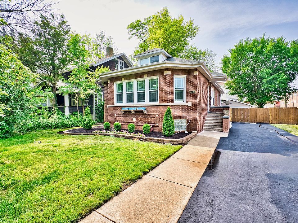 2323 W 110th Pl, Chicago, IL 60643 | Zillow