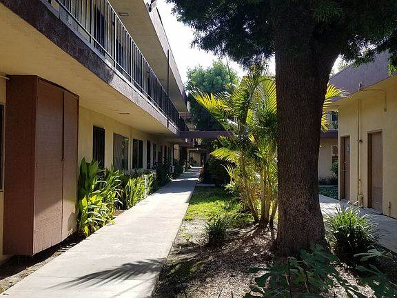 5th image of 4700 Clair Del Ave APT 536
