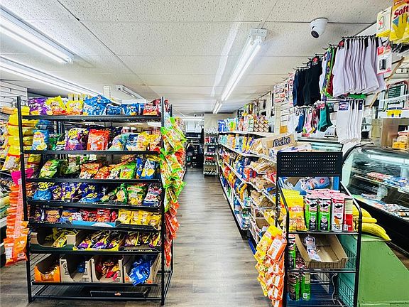 4th image of 247-249 N 7th St